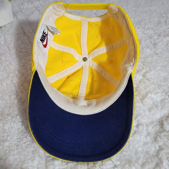 Great Nike Men’s Adjustable Hat Early 2000's Yellow w/Navy Blue Swoosh & Visor - Picture 4 of 10